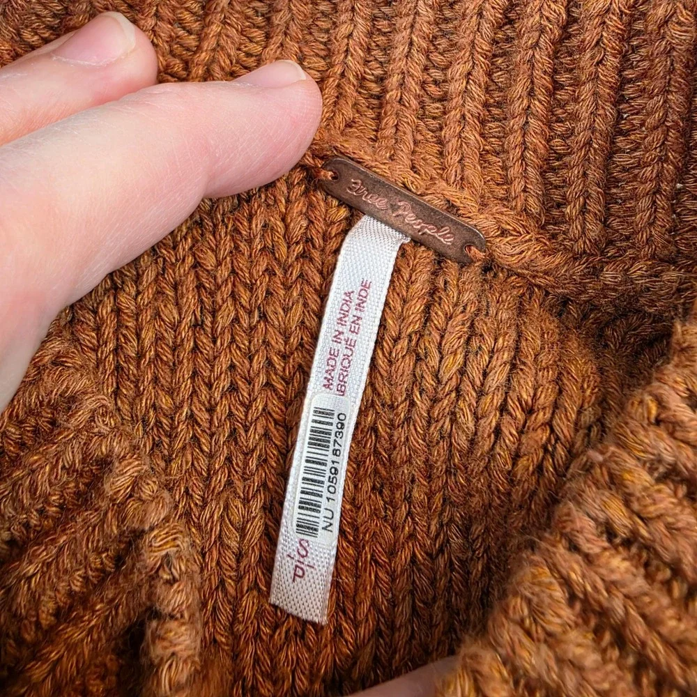 Free People Womens Rust Orange Mock Neck Lantern Sleeve Cropped Sweater sz Small